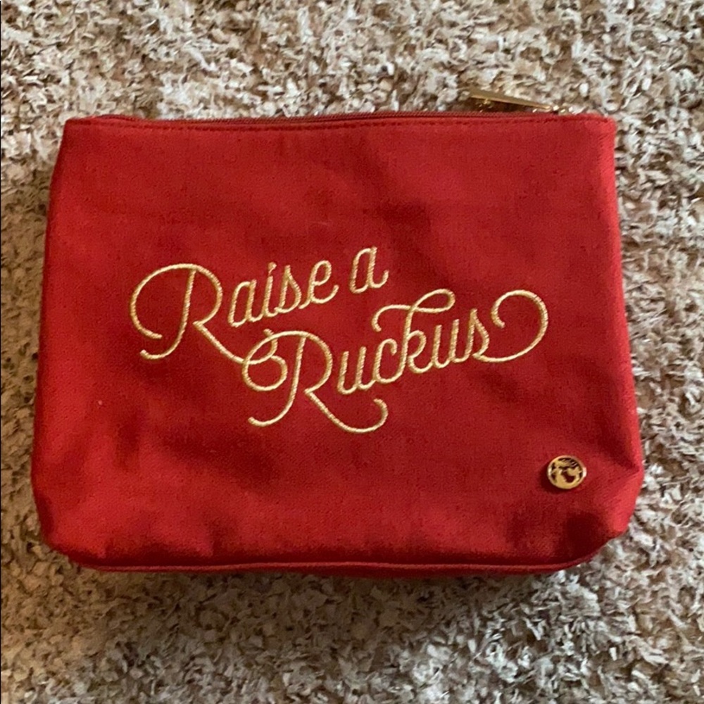 💼NWOT makeup bag